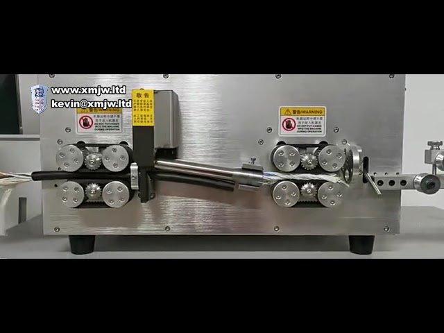 Automatic 70-Square Computer Wire Cutting And Peeling Machine