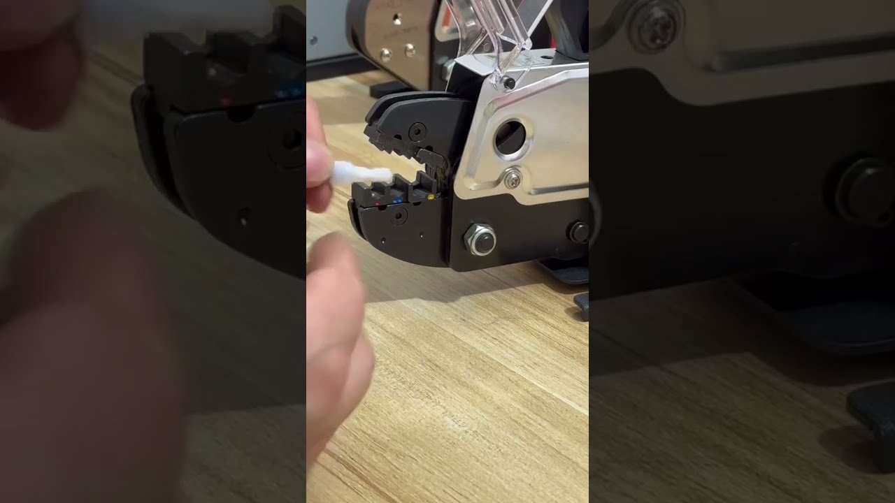 氣動端子壓接機｜快速壓接線材連接器帽｜工廠自動化設備