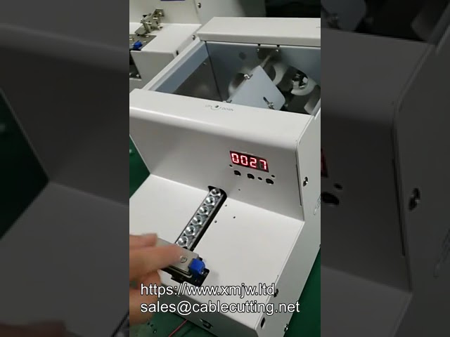 Intelligent Automatic Screw and Nut Dispenser Feeder Conveyor Presenter