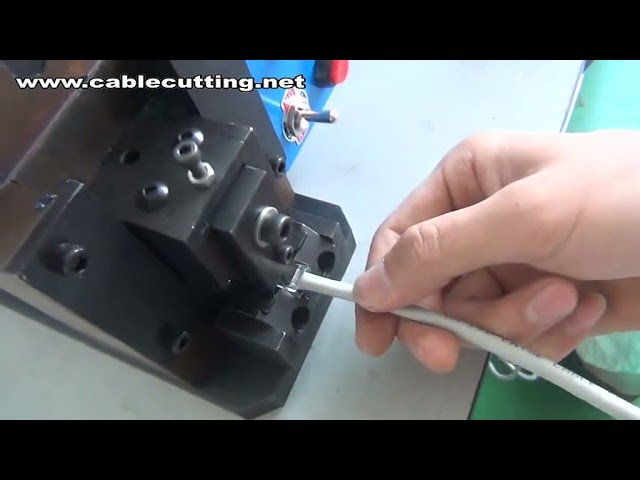 RJ11/RJ45自動壓接機｜高效能連接器組裝設備