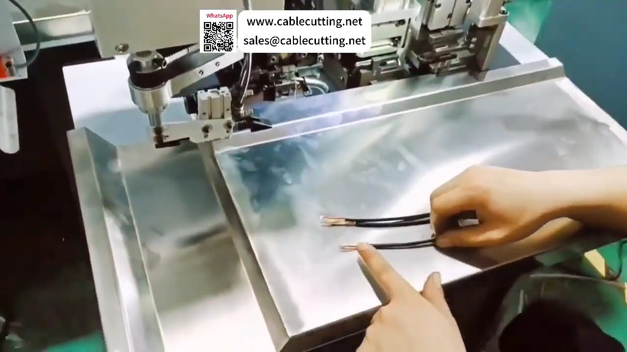 Round Jacket Cable Stripping and Terminal Crimping Machine — Strip And Crimp In One Pass